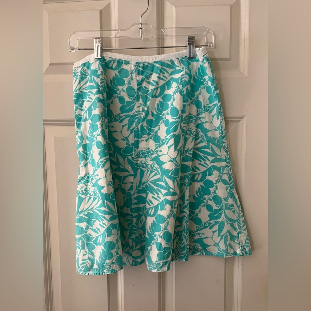 Women’s Talbots A line floral skirt lined Teal White Swingy lightweight skirt 12